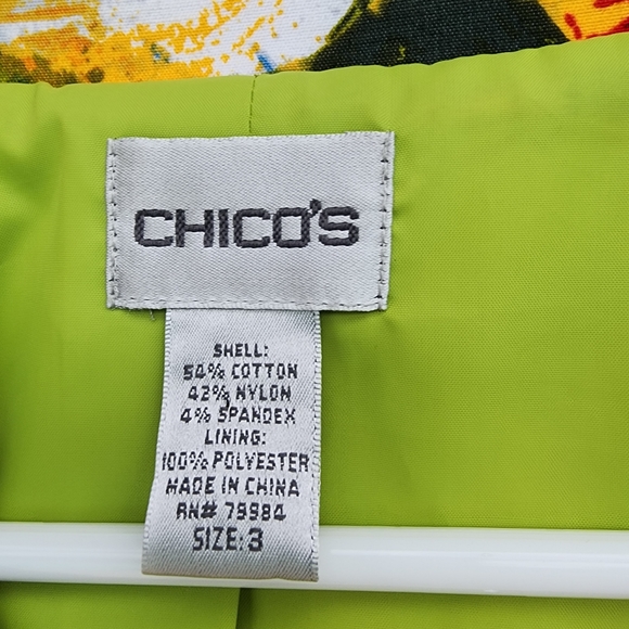 Chicos floral lined blazer/jacket, 2 buttons, 2 side pockets excellent condition - Picture 4 of 6